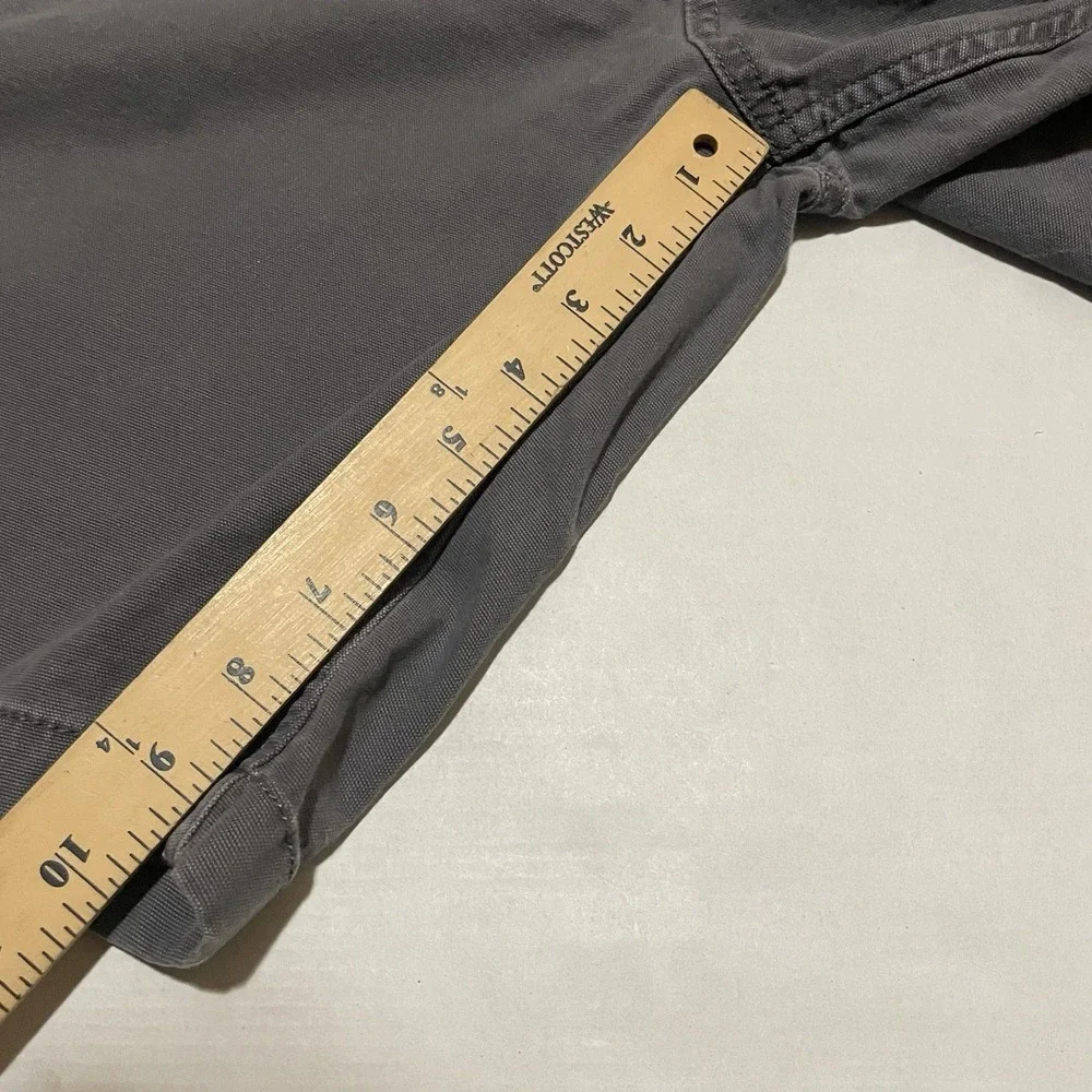 Carhartt Shorts Men's Size 48 X 9.5 Gray Canvas Relaxed Fit Workwear Rugged Flex